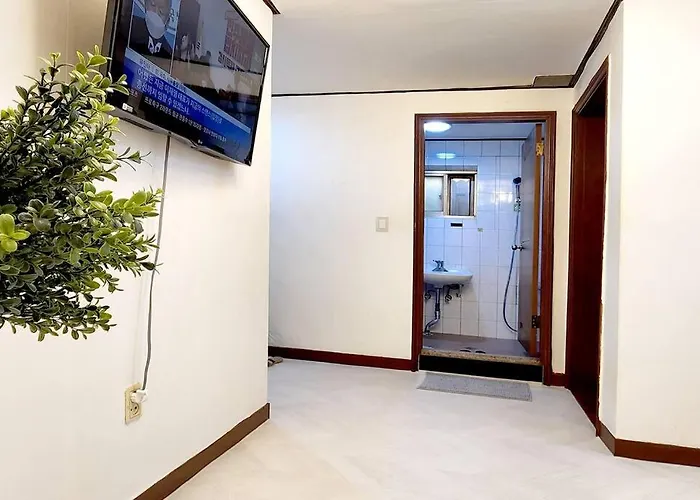 바람 연남 White Linen House 2br *