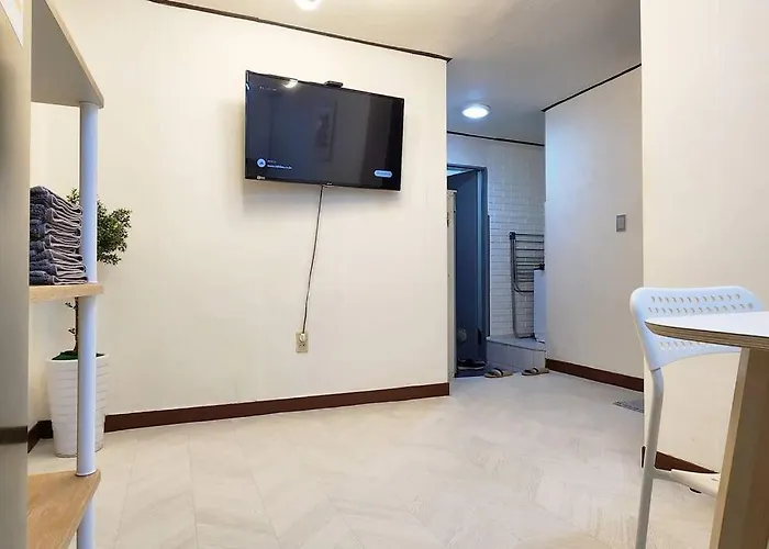 아파트 바람 연남 White Linen House 2br