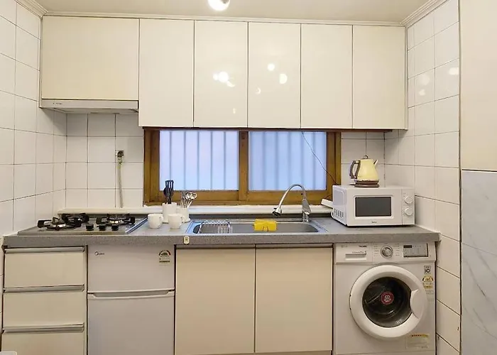 바람 연남 White Linen House 2br 아파트 *
