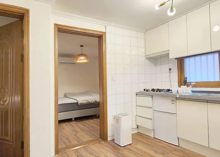 바람 연남 White Linen House 2br * 서울특별시