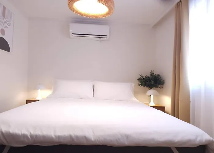 바람 연남 White Linen House 2br Apartment *